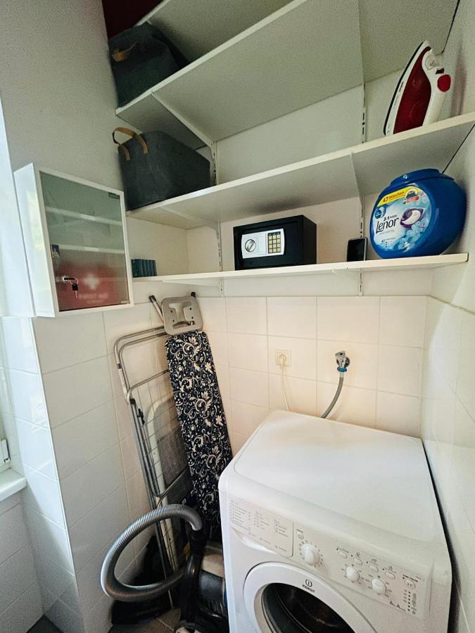 Apartment 5 Min Schoenbrunn Gloriette, Direct To City Center, Free Parking 维也纳 外观 照片